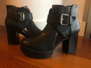 Botines Pull and Bear mujer de segunda mano en WALLAPOP