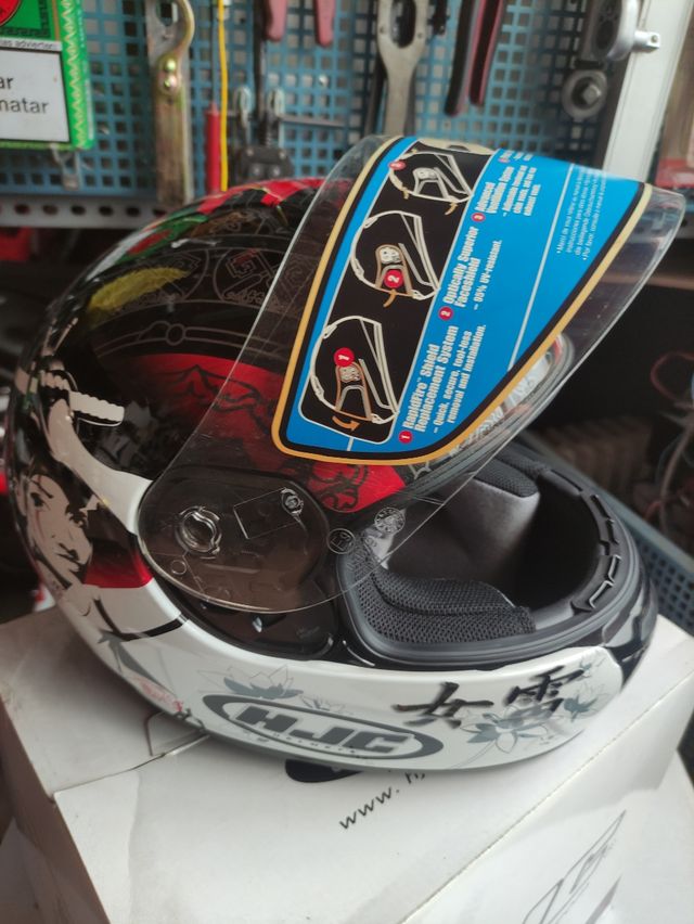 Casco integral HJC