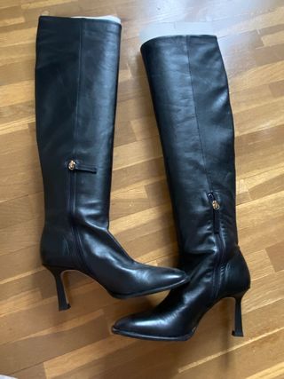 Botas altas Zara de segunda mano en WALLAPOP