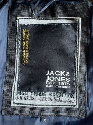 Chaqueta de Jack \u0026amp; Jones EST. 1975 de segunda mano por 50 EUR en San  Lorenzo de El Escorial en WALLAPOP