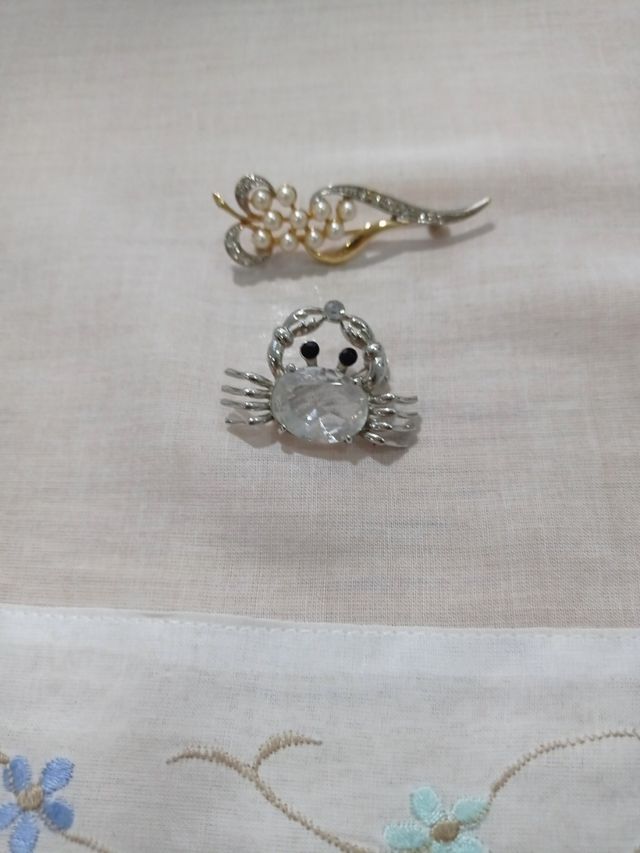Lote broches (2) preciosos