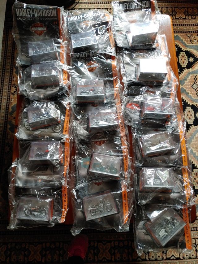 COLECCION HARLEY MINIATURA