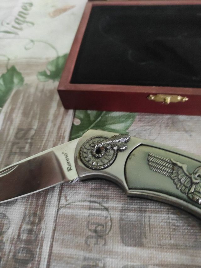 Bad to te Bone, zz top