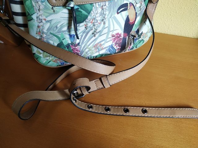 Bolso Parfois Tucán.