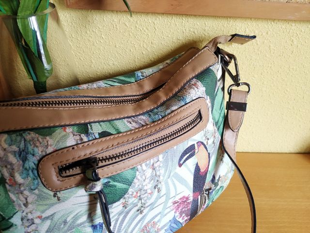 Bolso Parfois Tucán.