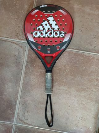 Pala de Pàdel Adidas Drive Evo 1.9 de segunda mano por 25 EUR en Sueca en  WALLAPOP