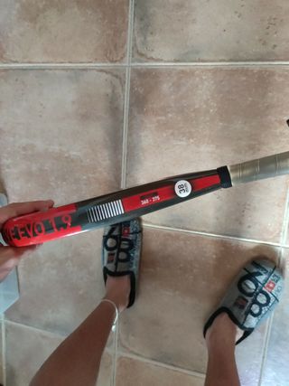 Pala de Pàdel Adidas Drive Evo 1.9 de segunda mano por 25 EUR en Sueca en  WALLAPOP