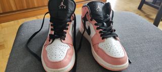 Air Jordan 1 Rosas. Talla 39 de segunda mano por 89 EUR en Madrid en  WALLAPOP