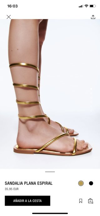 Sandalias Zara doradas de segunda mano en WALLAPOP