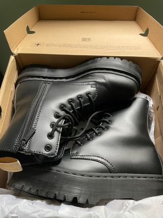Botas Veganas de segunda mano en WALLAPOP
