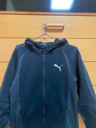 Chándal Completo Puma Negro de segunda mano por 25 EUR en Carretera de San  Martin de La Vega en WALLAPOP