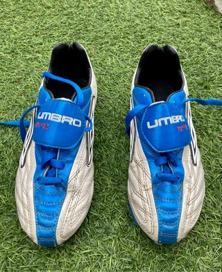 Compra Zapatillas de fútbol rebajadas talla 41 online baratas | Tendencias  2022 en Shopalike.es
