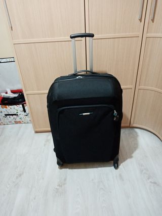 Maleta marca Samsonite 80 x 35 de segunda mano por 40 EUR en Plasencia en  WALLAPOP