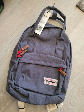 Mochila eastpak de segunda mano en WALLAPOP