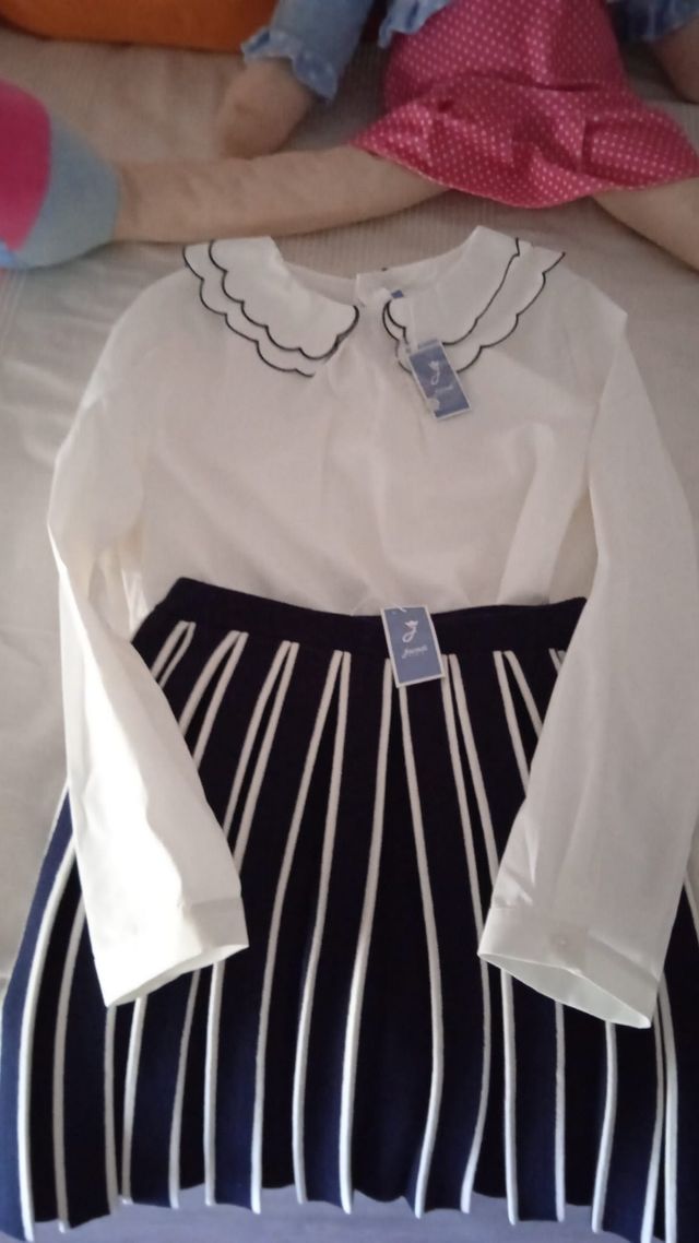 conjunto falda-camisa niña