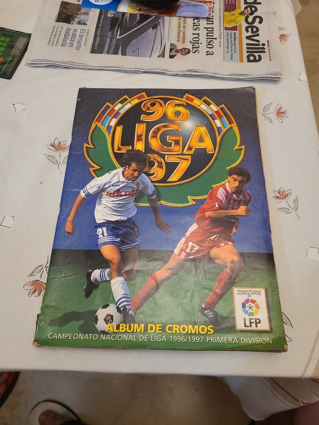 Álbum cromos fútbol COMPLETO. Temporada 1996-1997