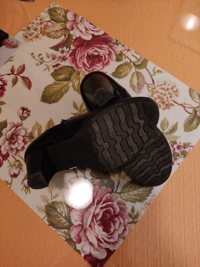 Botin/ Zapatos Mujer talla 38