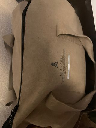 Bolsa de Viaje Scalpers NUEVA COLECCION de segunda mano por 105 EUR en  Madrid en WALLAPOP