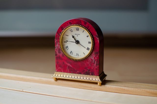 Reloj despertador Swiza