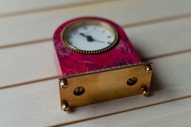 Reloj despertador Swiza