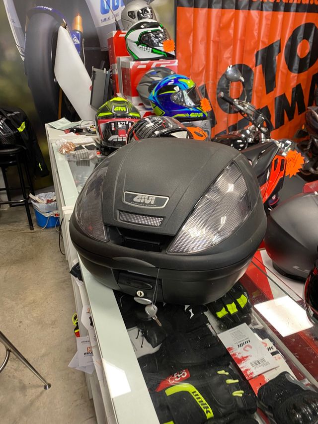 Maleta givi E 370 