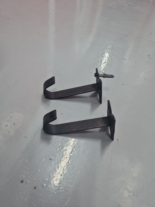 Terminales cortinas y soportes