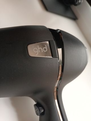 Secador de pelo Ghd de segunda mano en WALLAPOP