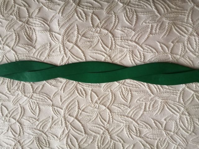 Cinturón verde de moda. Sin estrenar.