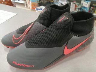 Botas de fútbol Nike de segunda mano en WALLAPOP