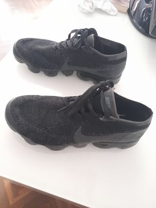 Nike Vapormax 44 de segunda mano por 40 EUR en Madrid en WALLAPOP