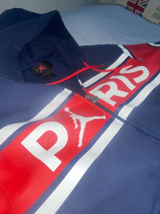 Sudadera Nike PSG de segunda mano en WALLAPOP