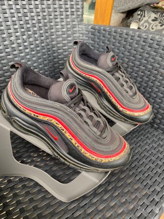Zapatillas air Max 97 de segunda mano por 36 EUR en Santander en WALLAPOP