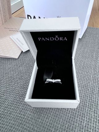 Anillo lazo Pandora de segunda mano en WALLAPOP