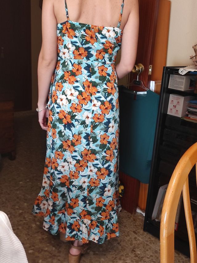 vestido de flores + regalo collar