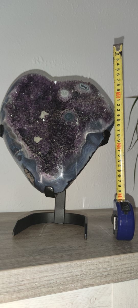 Amatista con forma de corazón