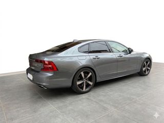 Volvo R desing. S90 2020
