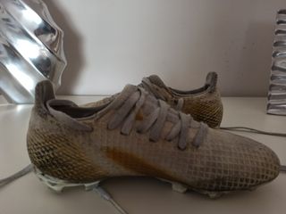 Botas de fútbol de segunda mano en Zaragoza en WALLAPOP