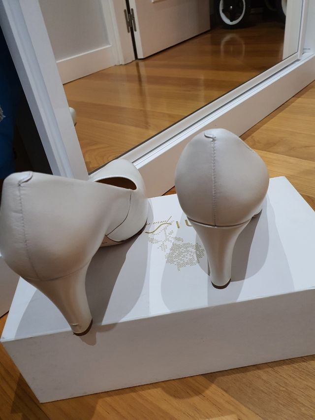 zapatos unisa talla 40