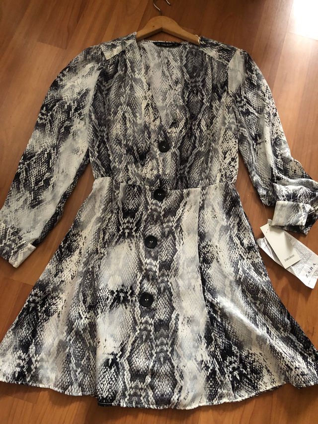 Vestido  ZARA