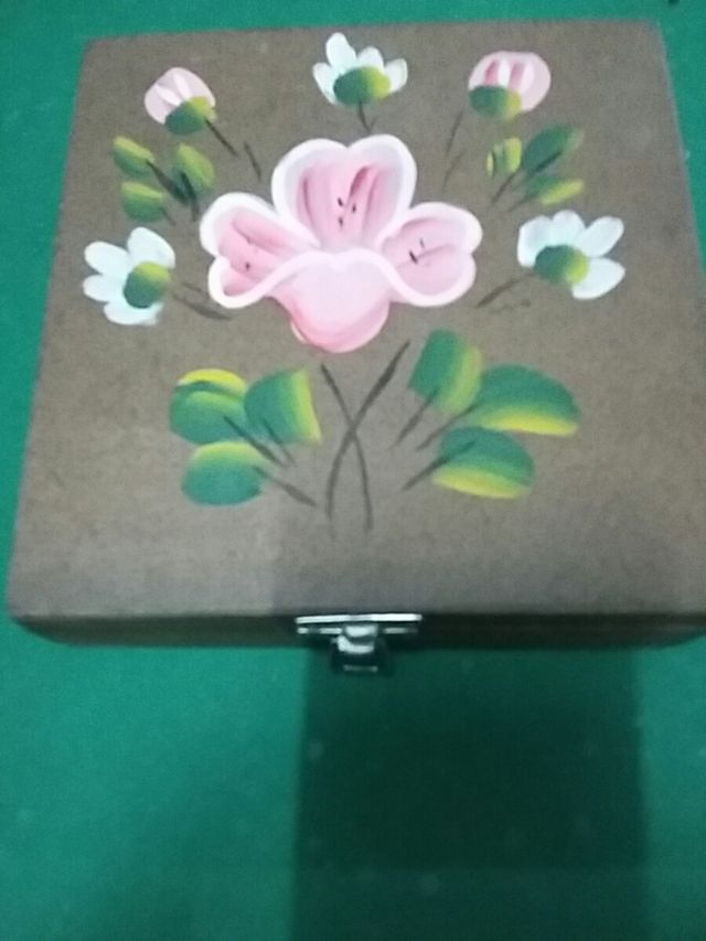cajitas artesanas mide 14x14 cm