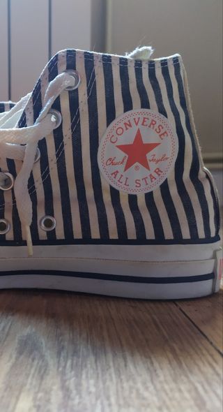 Zapatillas Converse All Star de mujer. talla 37 de segunda mano por 27 EUR  en Madrid en WALLAPOP