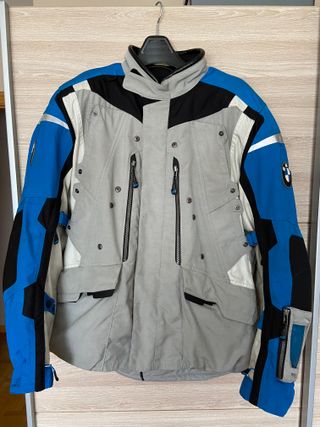 CHAQUETA MOTO BMW RALLYE TALLA 54 de segunda mano por 275 EUR en Gijón en  WALLAPOP