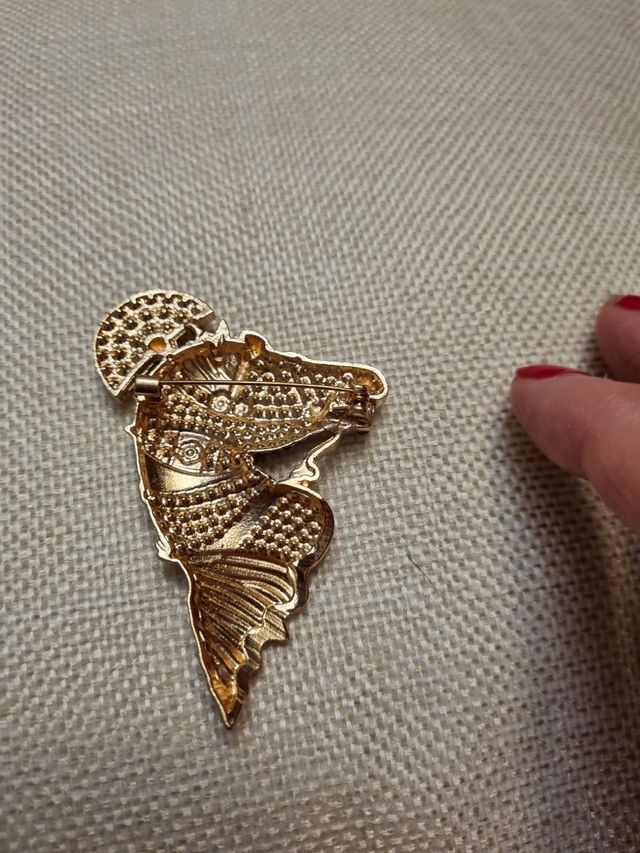 precioso broche en pedreria caballo NUEVO