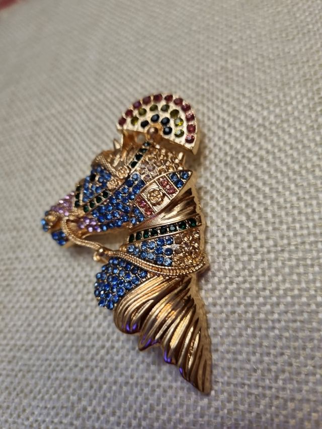 precioso broche en pedreria caballo NUEVO