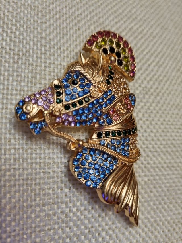 precioso broche en pedreria caballo NUEVO