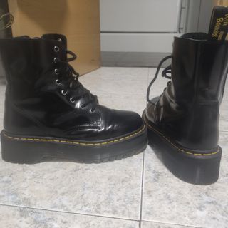 Botas Martens plataforma de segunda mano en WALLAPOP