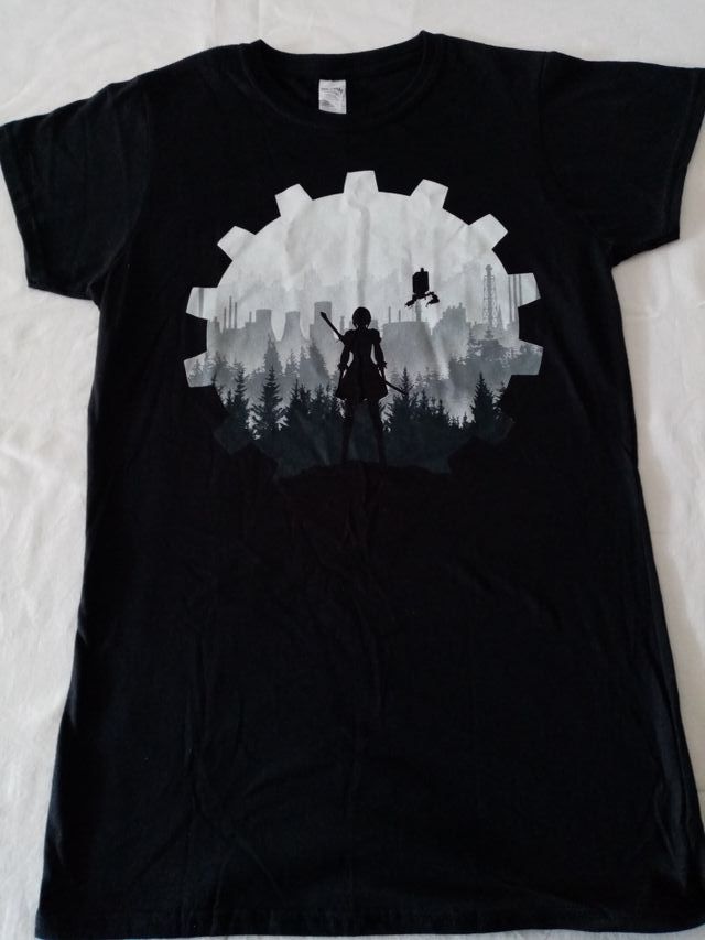 CAMISETA GILDAN CON ESTAMPADO