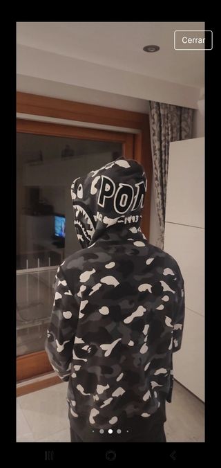 Sudadera BAPE de segunda mano por 250 EUR en Calella en WALLAPOP