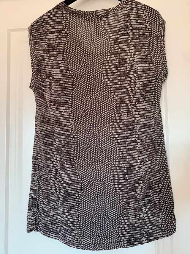 Camiseta de BCBGMAXZRIA