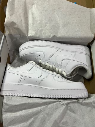 Nike Air Force 1 White 42.5 de segunda mano por 130 EUR en Barcelona en  WALLAPOP